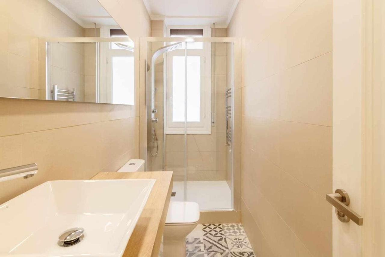 Vivienda Turistica Reformada Con Encanto Bilbao Eksteriør billede
